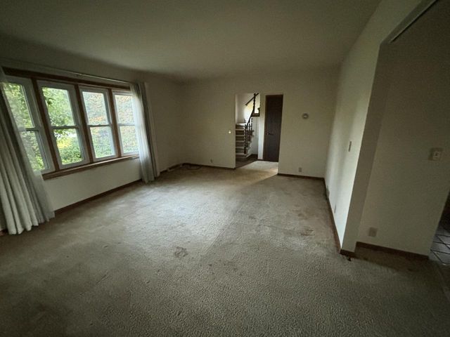711 E Jonquil COURT, Beloit, WI 53511