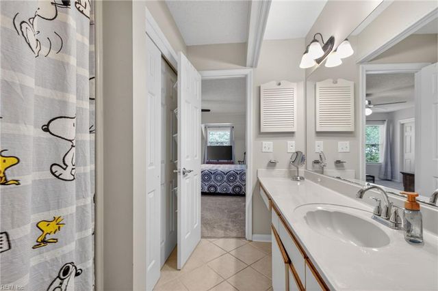 709 Hecate DR, Virginia Beach, VA 23454