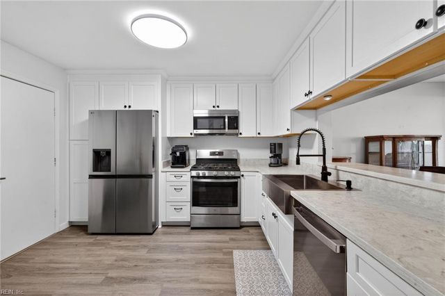 709 Hecate DR, Virginia Beach, VA 23454