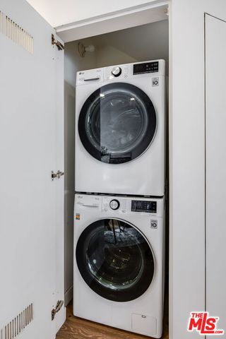 4558 Willis Avenue 121, Sherman Oaks, CA 91403