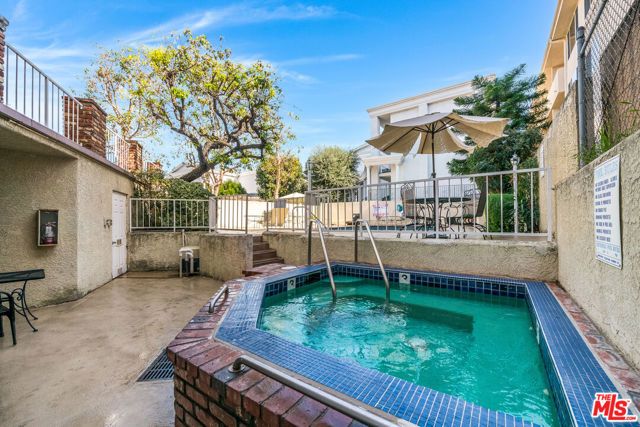 4558 Willis Avenue 121, Sherman Oaks, CA 91403