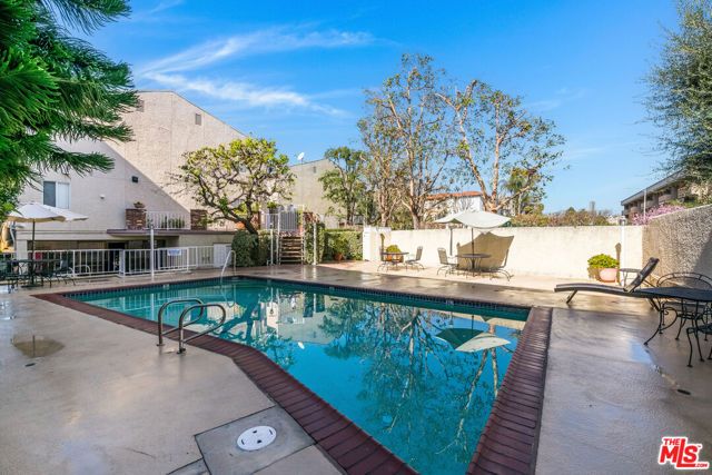 4558 Willis Avenue 121, Sherman Oaks, CA 91403