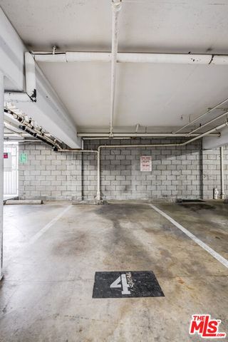 4558 Willis Avenue 121, Sherman Oaks, CA 91403