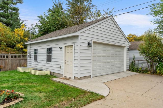 4100 Xenwood Avenue S, Saint Louis Park, MN 55416