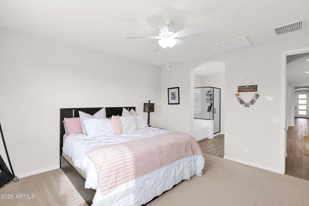 Image 12 of property listing at 3461 W OIL WELL Road, San Tan Valley, AZ 85144