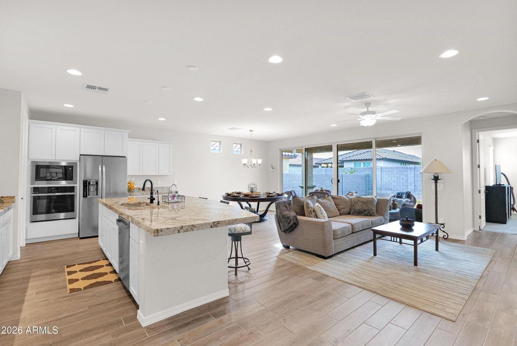 Image 2 of property listing at 3461 W OIL WELL Road, San Tan Valley, AZ 85144