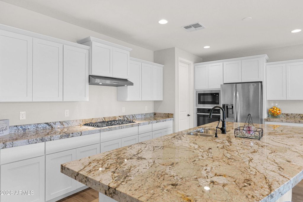 Image 3 of property listing at 3461 W OIL WELL Road, San Tan Valley, AZ 85144