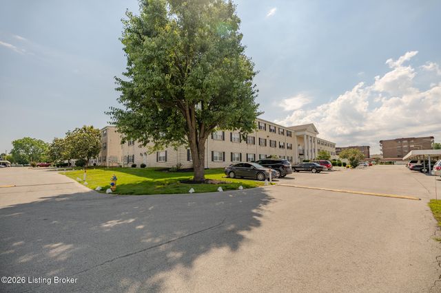 332 El Conquistador Pl, Louisville, KY 40220