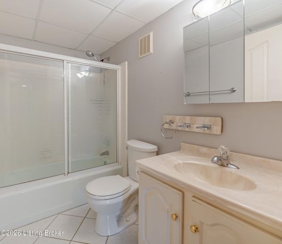 332 El Conquistador Pl, Louisville, KY 40220
