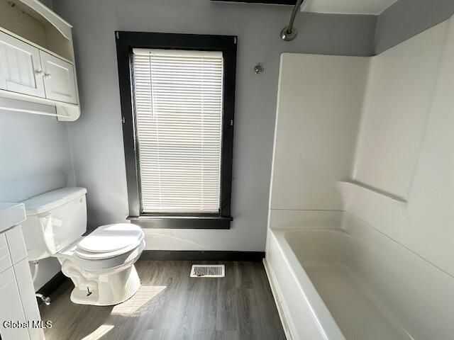 5 Edna Avenue, Ravena, NY 12143