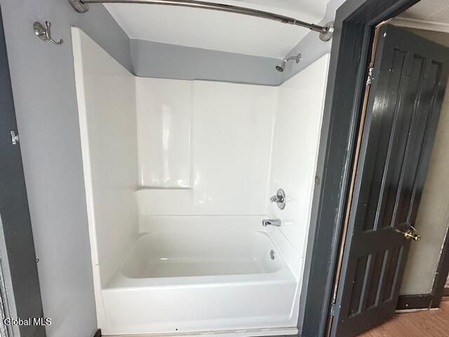 5 Edna Avenue, Ravena, NY 12143