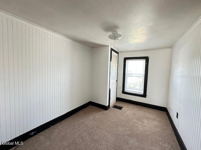 5 Edna Avenue, Ravena, NY 12143