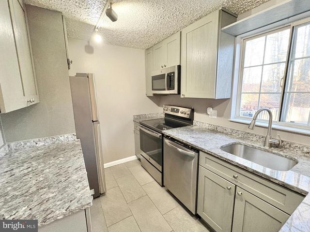 8263 BURNING FOREST CT, Springfield, VA 22153