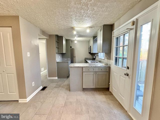 8263 BURNING FOREST CT, Springfield, VA 22153