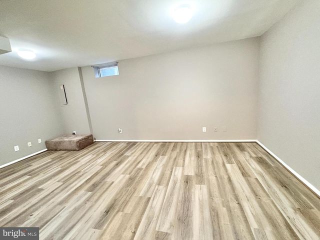 8263 BURNING FOREST CT, Springfield, VA 22153