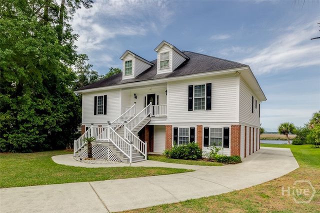 886 Waterford Landing Road, Richmond Hill, GA 31324