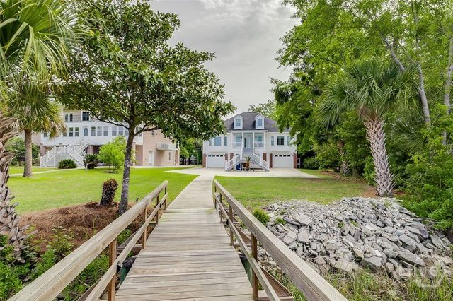 886 Waterford Landing Road, Richmond Hill, GA 31324