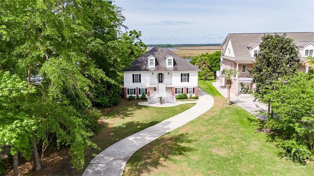 886 Waterford Landing Road, Richmond Hill, GA 31324
