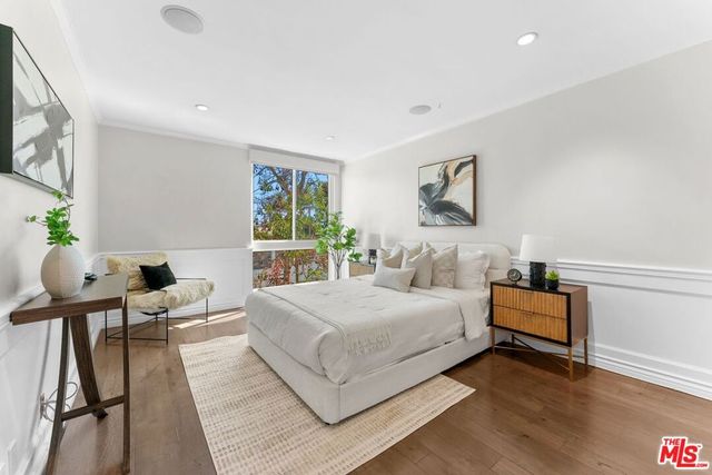 906 N Doheny Drive 311, West Hollywood, CA 90069