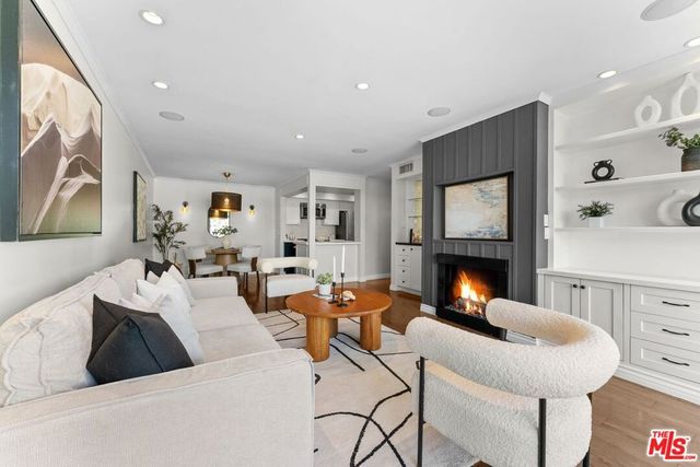 906 N Doheny Drive 311, West Hollywood, CA 90069