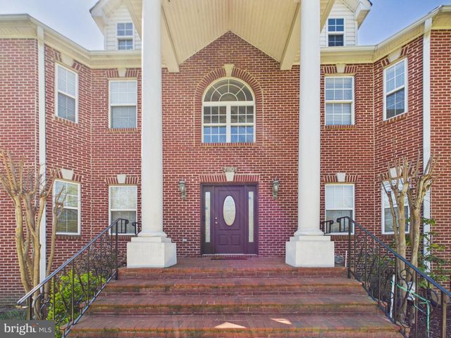 7801 RIDGEWOOD DR, Annandale, VA 22003