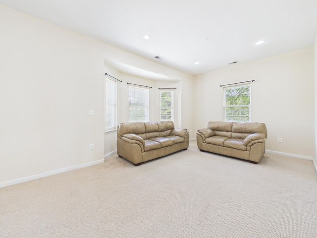 7801 RIDGEWOOD DR, Annandale, VA 22003
