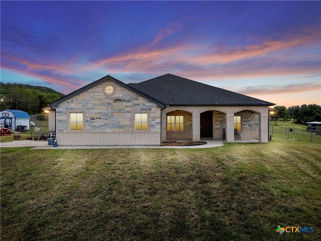 2662 Snow Road, Kempner, TX 76539