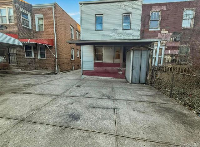 10913 127, South Ozone Park, NY 11420