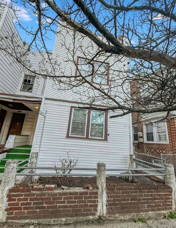 10913 127, South Ozone Park, NY 11420