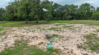 200 Luna CT, Dale, TX 78616
