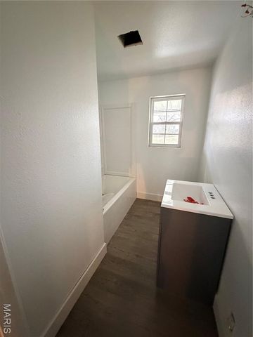 1003 E 3rd Street, Salem, MO 65560