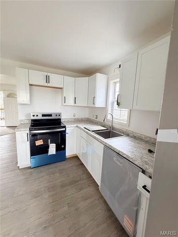 1003 E 3rd Street, Salem, MO 65560