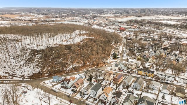 76 Ridge Street, New Haven, CT 06511