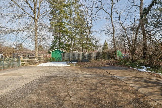 8768 Cavalier Drive, Springfield Twp., OH 45231