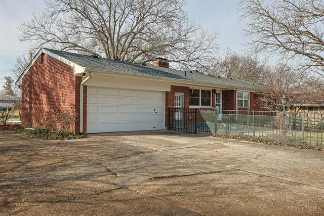 8768 Cavalier Drive, Springfield Twp., OH 45231