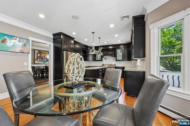 72 4th Street, Park Ridge, NJ 07656