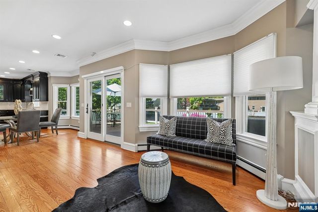 72 4th Street, Park Ridge, NJ 07656