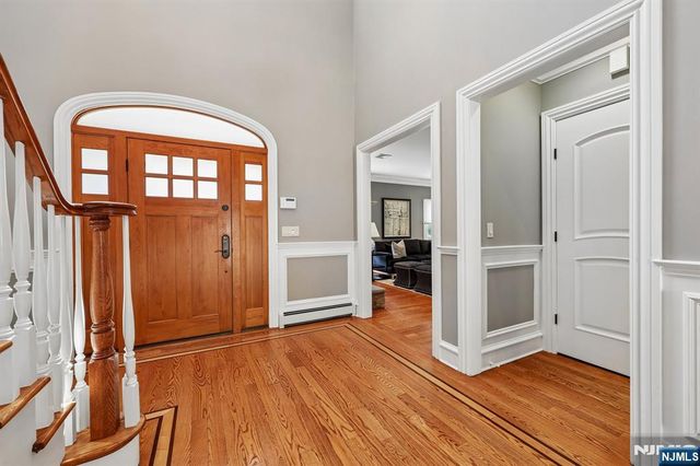 72 4th Street, Park Ridge, NJ 07656