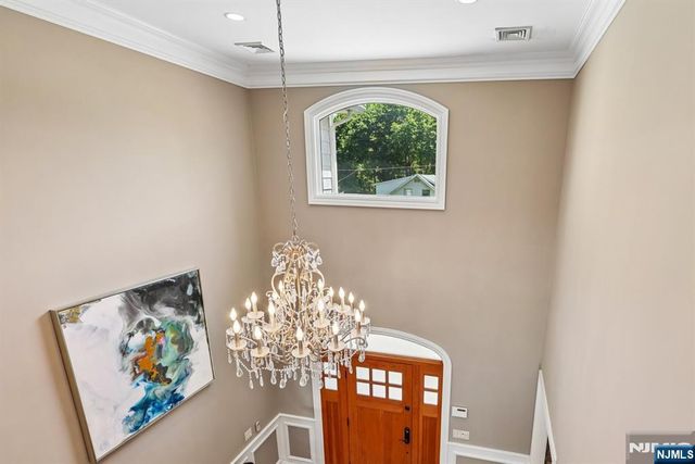 72 4th Street, Park Ridge, NJ 07656