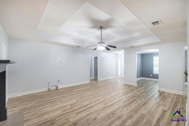 100 Crestwood Circle, Centerville, GA 31028
