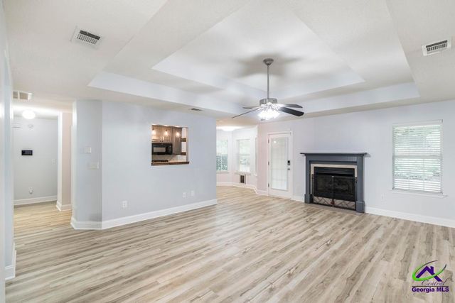 100 Crestwood Circle, Centerville, GA 31028