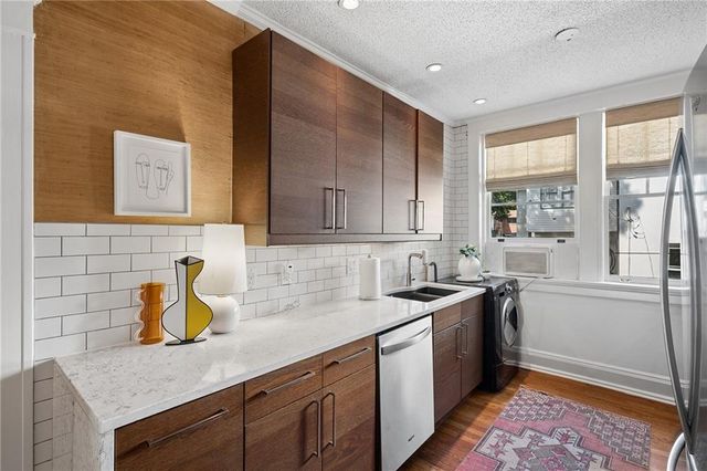 301 10th Street NE 4, Atlanta, GA 30309