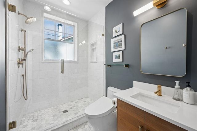 301 10th Street NE 4, Atlanta, GA 30309