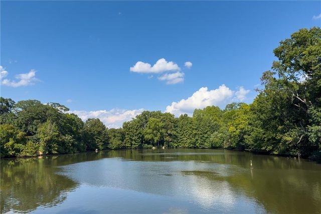 301 10th Street NE 4, Atlanta, GA 30309