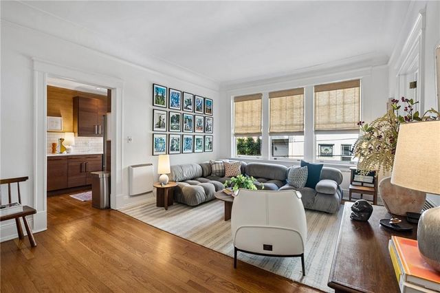 301 10th Street NE 4, Atlanta, GA 30309