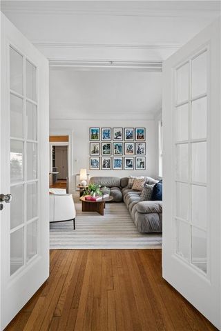 301 10th Street NE 4, Atlanta, GA 30309