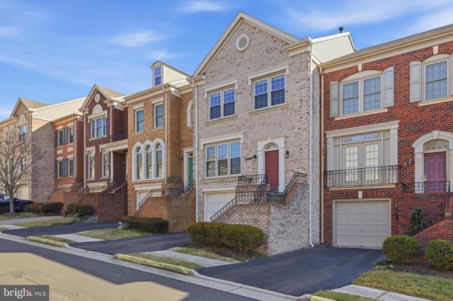 8027 TANWORTH CT, Springfield, VA 22152