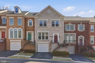 8027 TANWORTH CT, Springfield, VA 22152