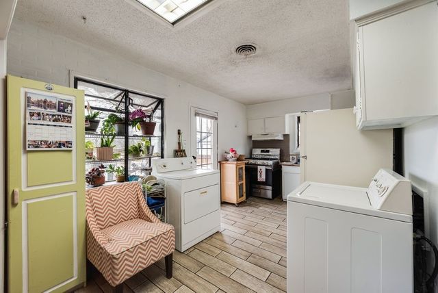 106 W Vista Drive, Garland, TX 75041