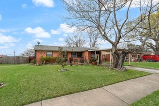 106 W Vista Drive, Garland, TX 75041